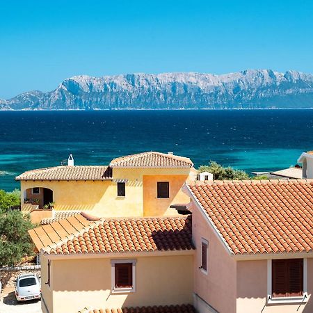 Le Case Del Golfo - Your House In Sardinia Golfo Aranci Extérieur photo
